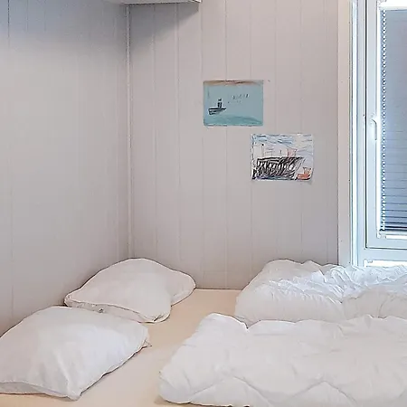 4 Person In Farsund-by Traum アパート *